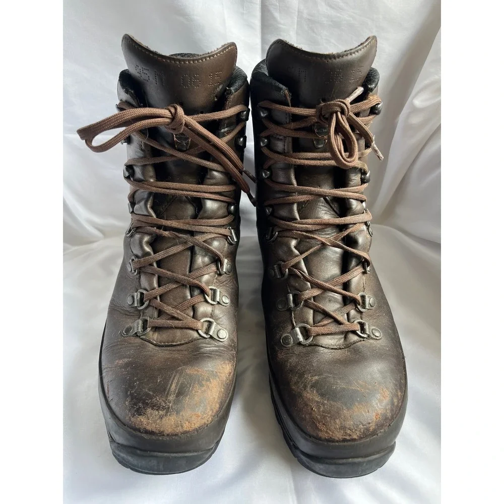 Vintage LOWA Mountain Boot GTX Men's Sz 10,5 Made in Germany